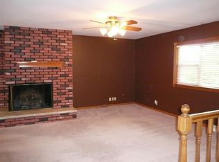 4822 Ottawa Rd, Rockford, IL 61107