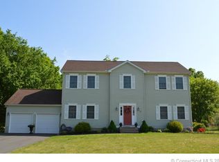 29 Hamilton Ave, Southington, CT 06489