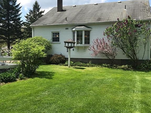 3rd image of 1463 Melbourne Dr