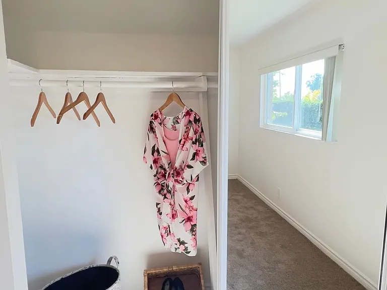 Downey North Apartments — Photo 18