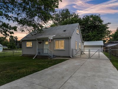 14470 Syracuse St, Taylor, MI, 48180