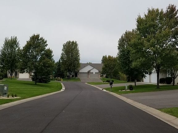 4th image of 4035 Zanzibar Ln N