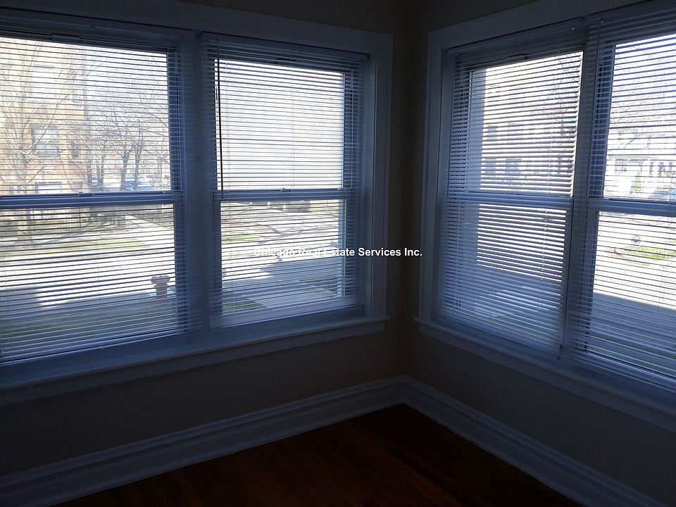 1st image of 2515 W Sunnyside Ave
