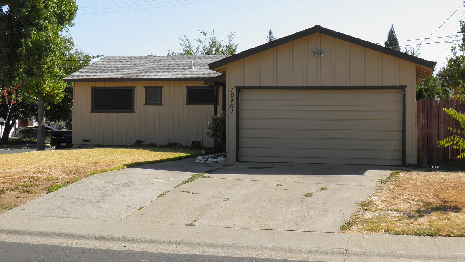 10401 Abbottford Way photo 1