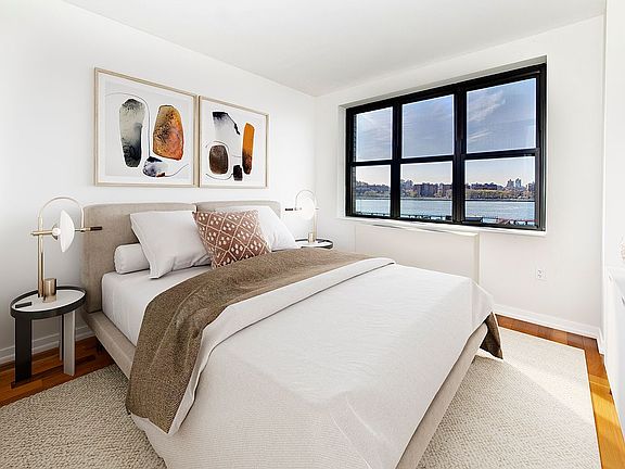 3rd image of 58 Metropolitan Ave APT 5D