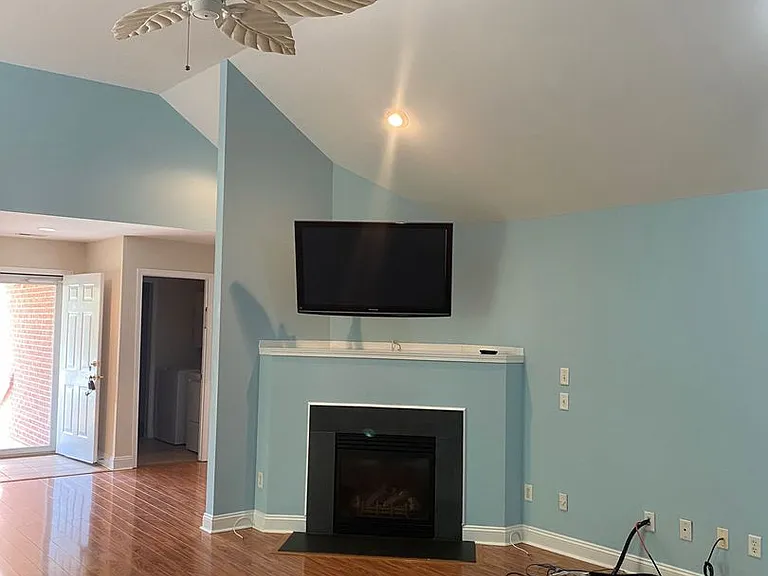 7752 Cypress Island Dr — Photo 4