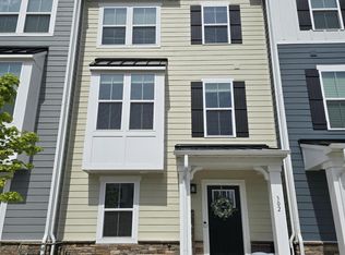 302 Fost Blvd, Moyock, NC 27958