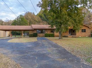 2520 Gate Nine Rd, Greenwood, AR 72936