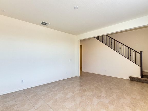 3rd image of 41479 N Calle Del Sol