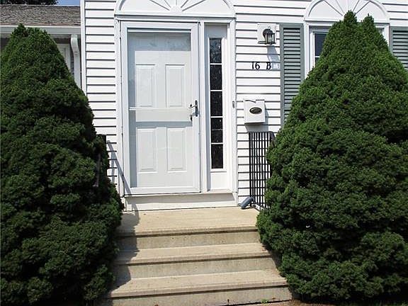 2nd image of 16 Esquire Dr Unit B