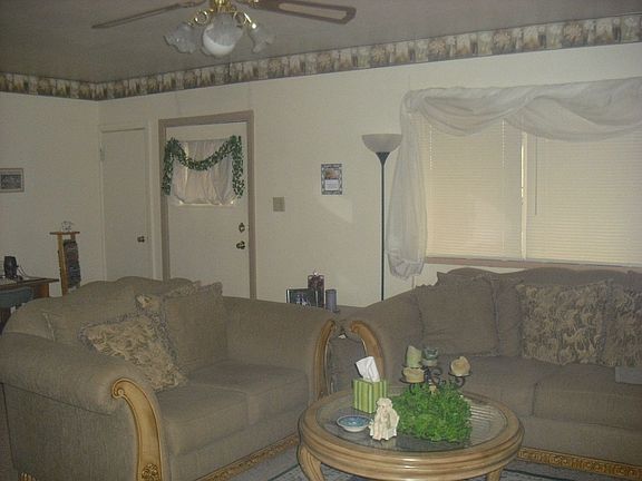 2nd image of 916 E 19th Ave