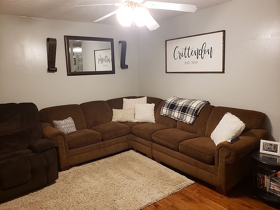 3rd image of 4830 Craven Dr