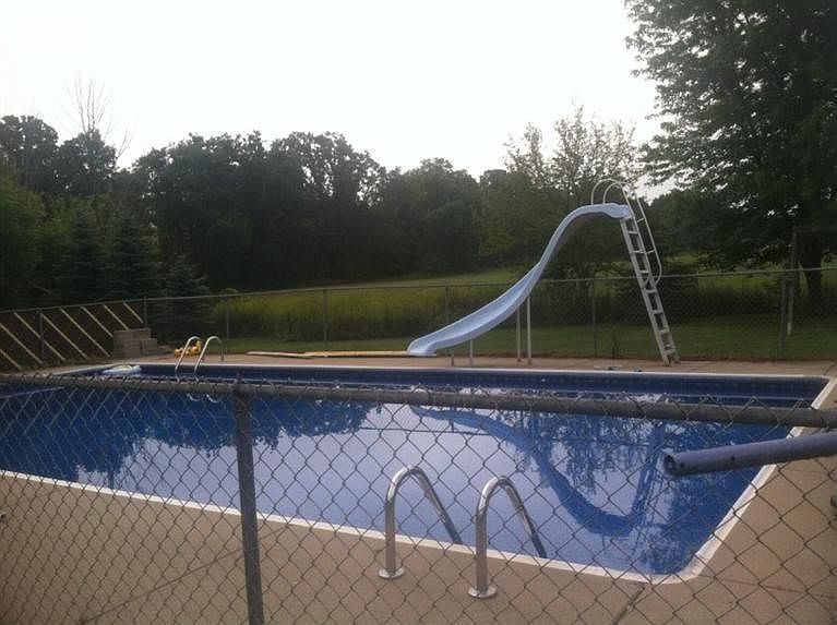 2nd image of 12215 Baldwin Rd