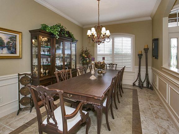 4th image of 3501 Waterchase Way E