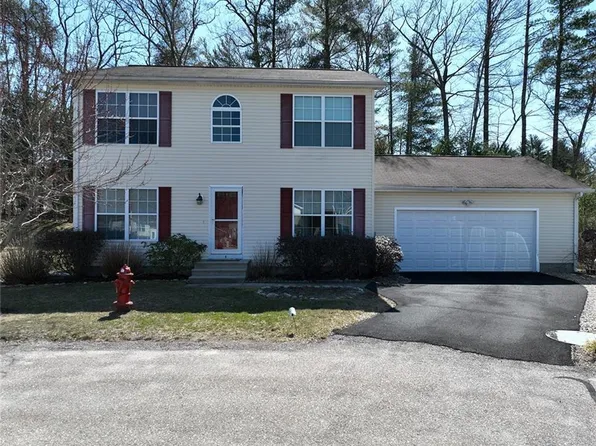 6 Anne Circle #6, Sterling, CT 06377
