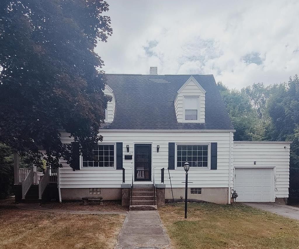 304 Oakhurst Ave, Bluefield, WV 24701 MLS 53312 Zillow