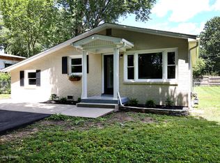 2009 Lakeland Rd, Louisville, KY 40223