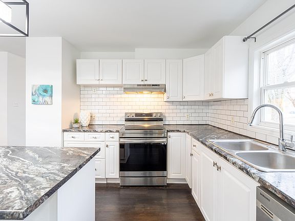 4th image of 5447 Rector St