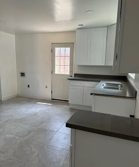 3606 1/2 Randolph Pl — Photo 2