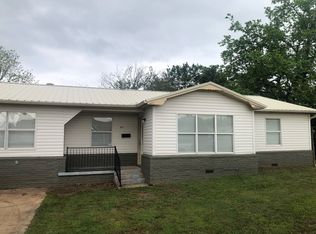 611 Kimberly Rd, Tecumseh, OK 74873