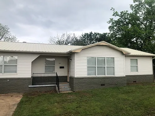 611 Kimberly Rd Photo 1