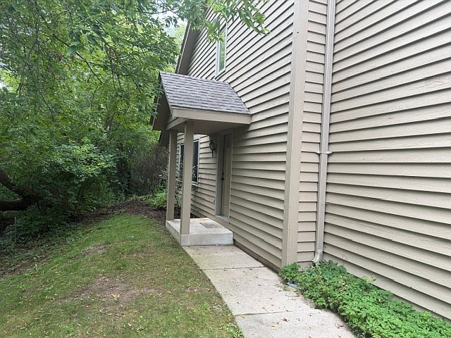 2nd image of 345 Pewaukee Rd #A