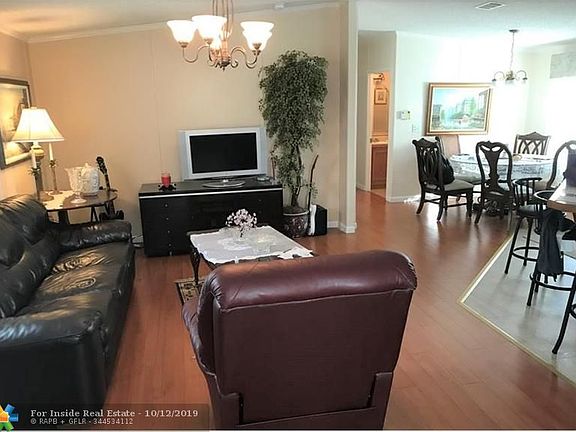 4th image of 2090 SW 85th Ave
