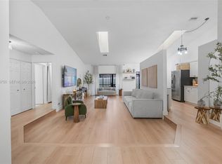 7560 NW 79th Ave APT V2, Fort Lauderdale, FL 33321