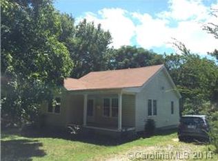 514 19th St SW, Hickory, NC 28602