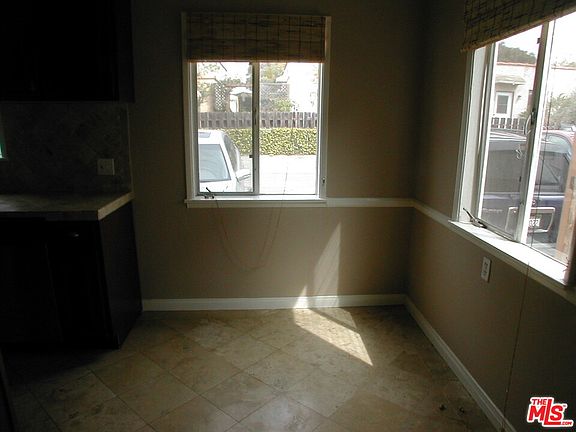 4th image of 2221 Ocean Park Blvd APT 3