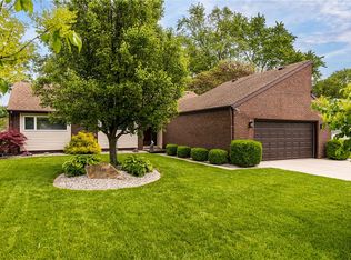 1028 Pelican St, Effingham, IL 62401