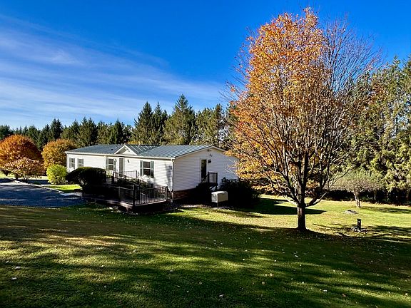 4th image of 1019 Hebard Hill Road