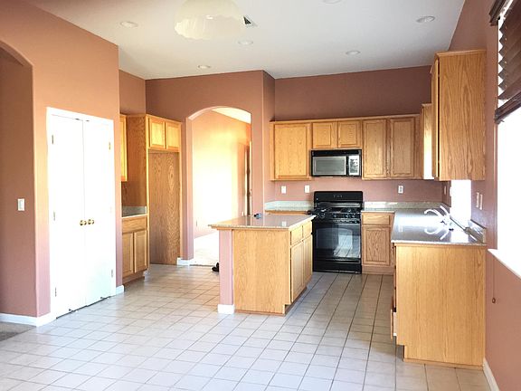 3rd image of 2400 Autumn Meadow Ave