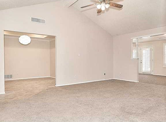 5th image of 7661 Dianjou Dr