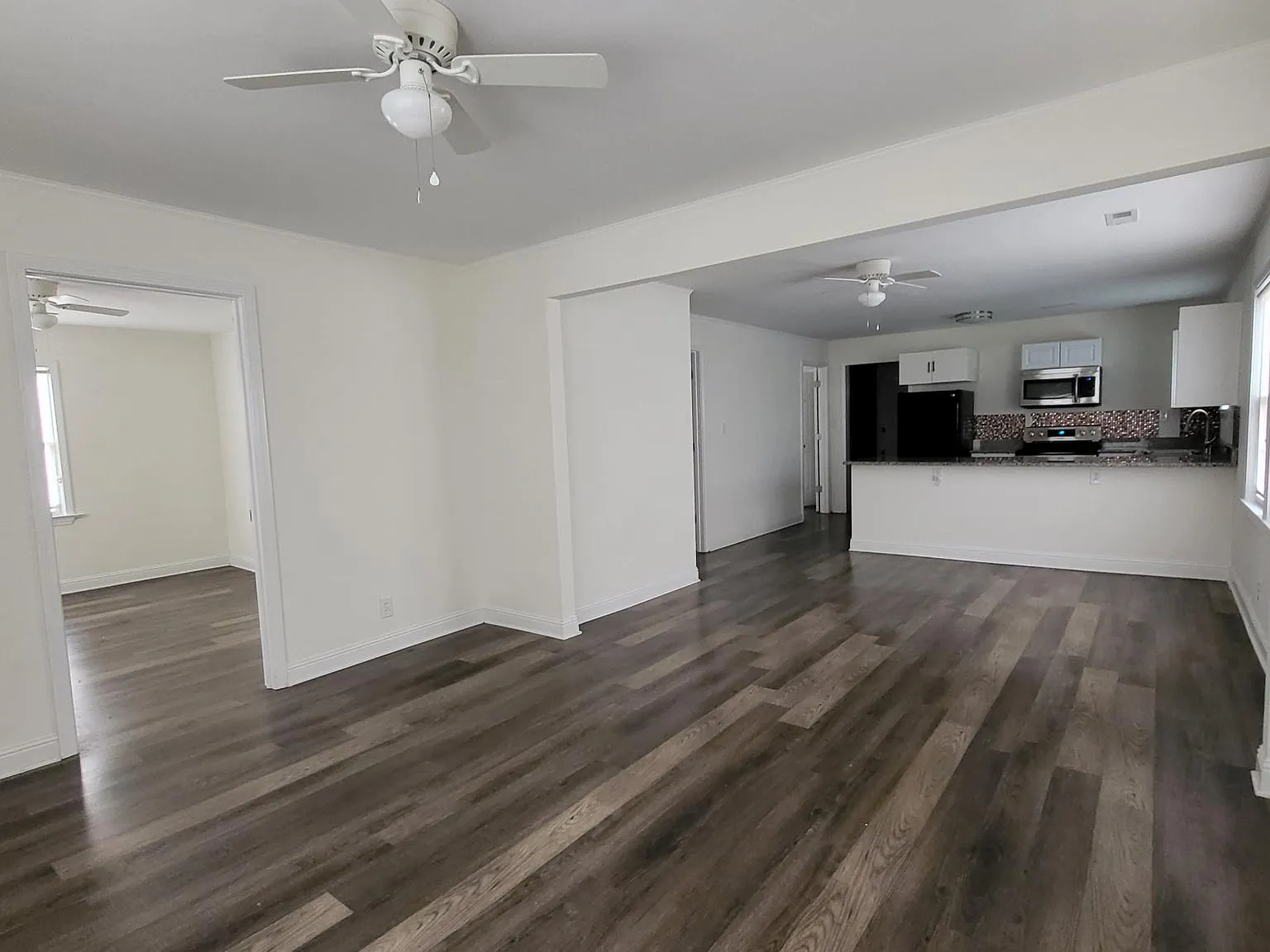 2652 Old Steele Creek Rd — Photo 4
