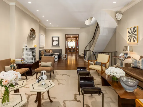 4 East 73rd Street image 11 of 31