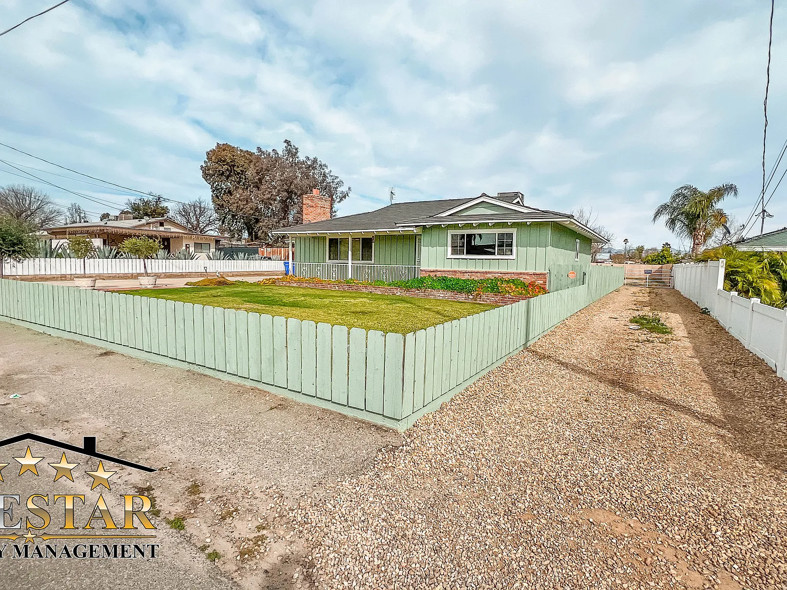 3 bed, 2.5 bath, 1600 sqft, $2,495 — Photo 3