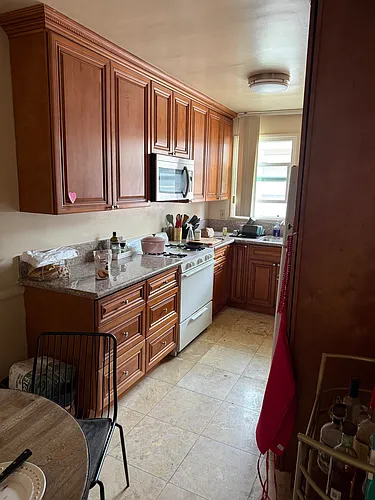 1230 S Sherbourne Dr Photo 1