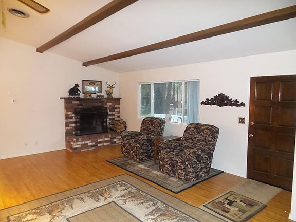 2nd image of 908 E Barker Blvd