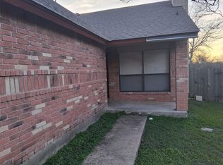 618 Rollingway Dr #B, Round Rock, TX 78681