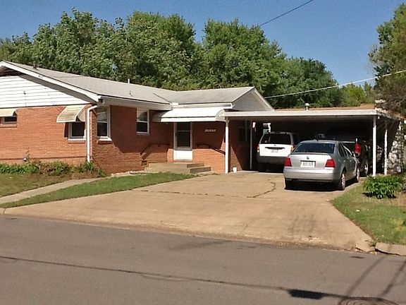 2nd image of 1903 E 14th Ave