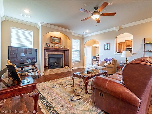 5th image of 5092 Tumbleweed St
