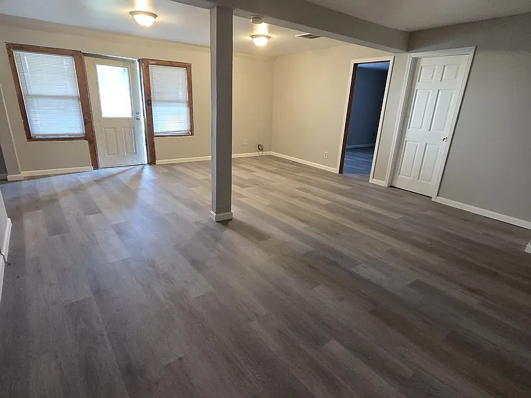 2060 Rathmell Rd — Photo 5