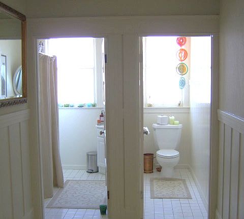 4th image of 104 College Ave