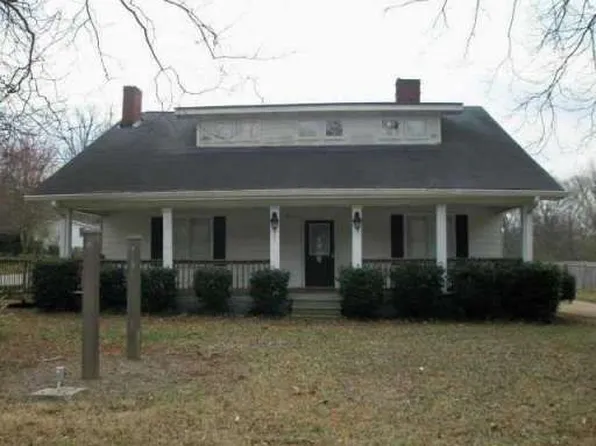 381 Harbins Rd, Dacula, GA 30019