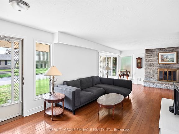 5th image of 40 Switzer Dr