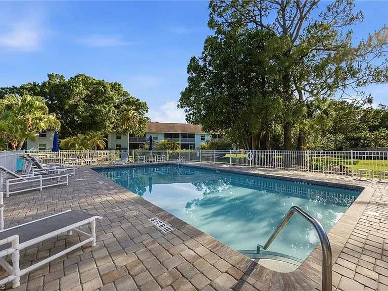 5737 Whitaker Rd #C101 — Photo 23