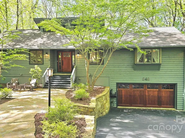 848 Middle Connestee Trl, Brevard, NC 28712