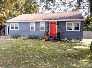 219 Cumberland Rd, North Yarmouth, ME 04097