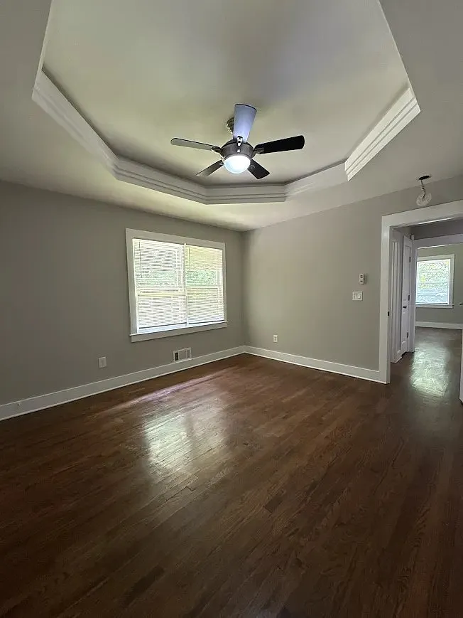 3 bed, 1126 sqft, $1,795 — Photo 2